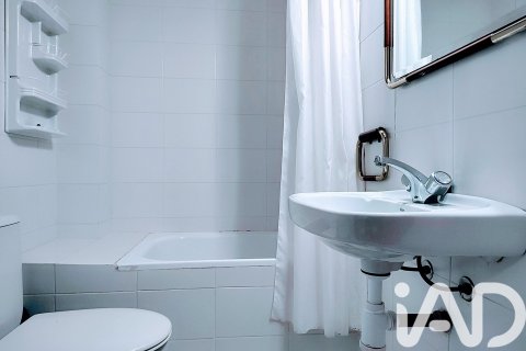 4 bedrooms house for sale in Sant Pol de Mar, Barcelona, Catalonia, Spain № 7358 - photo 2