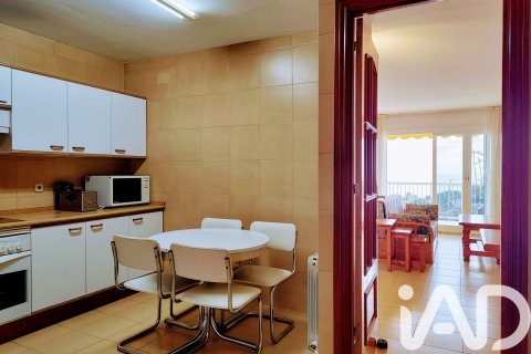 4 bedrooms house for sale in Sant Pol de Mar, Barcelona, Catalonia, Spain № 7358 - photo 20