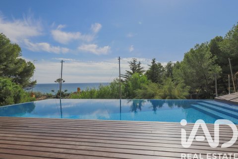 Купить дом в Таррагона, Испания с 4 спальни, 544м², № 7361 - фото 15