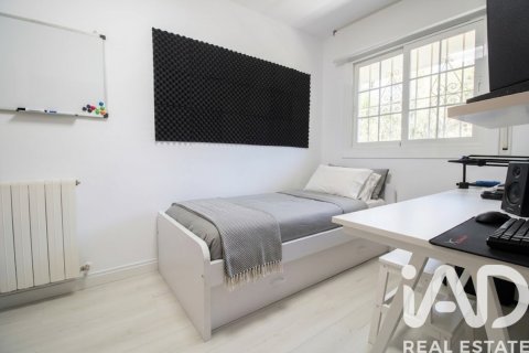 4 bedrooms apartment for sale in Sant Pere de Ribes, Barcelona, Catalonia, Spain № 7362 - photo 12