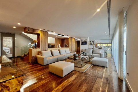 6 bedrooms house for sale in Catalonia, Spain № 6201 - photo 3