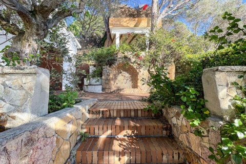 7 bedrooms house for sale in Lloret de Mar, Girona, Catalonia, Spain № 6200 - photo 28