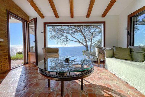 7 bedrooms house for sale in Lloret de Mar, Girona, Catalonia, Spain № 6200 - photo 5