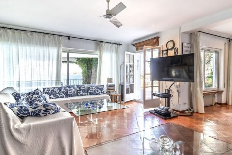 Купить дом в Бегур, Испания с 6 комнат, 284м², № 6198 - фото 4