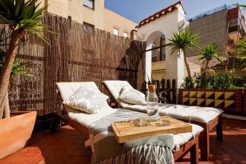 Купить квартиру в Барселона, Испания с 5 комнат, № 1628 - фото 5