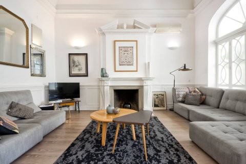 Купить квартиру в Барселона, Испания с 5 комнат, № 1628 - фото 10