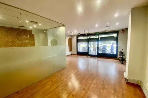 Купить коммерческую недвижимость в Барселона, Испания 457м², № 1627 - фото 7