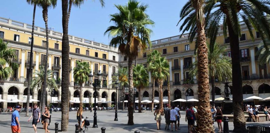 Квартира студия в Барселоне, Каталония, Испания № 1633