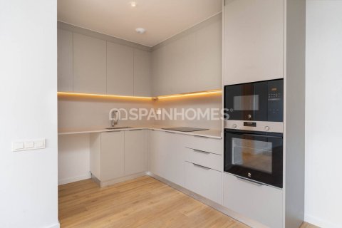 3 chambres apartment à vendre à Sabadell, Barcelona, Catalonia, Spain № 3612 - photo 3