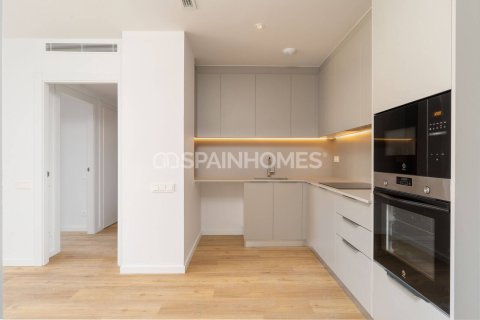 3 chambres apartment à vendre à Sabadell, Barcelona, Catalonia, Spain № 3612 - photo 4