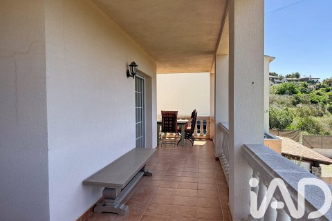3 bedrooms apartment for sale in Canyelles, Barcelona, Catalonia, Spain № 7332 - photo 12