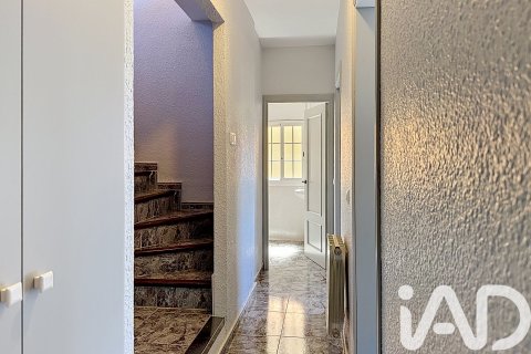 3 bedrooms apartment for sale in Canyelles, Barcelona, Catalonia, Spain № 7332 - photo 28