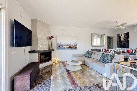 3 bedrooms apartment for sale in Canyelles, Barcelona, Catalonia, Spain № 7332 - photo 8