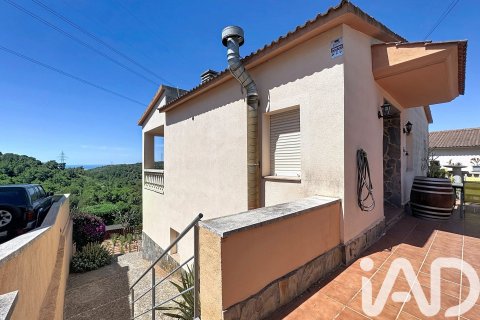 3 bedrooms apartment for sale in Canyelles, Barcelona, Catalonia, Spain № 7332 - photo 18
