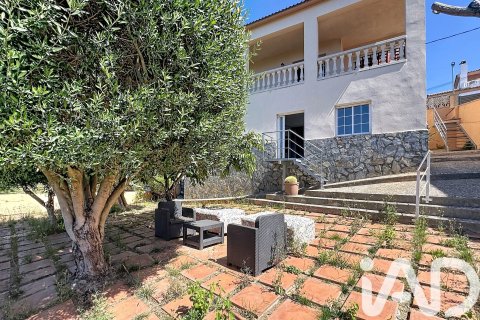 3 bedrooms apartment for sale in Canyelles, Barcelona, Catalonia, Spain № 7332 - photo 20