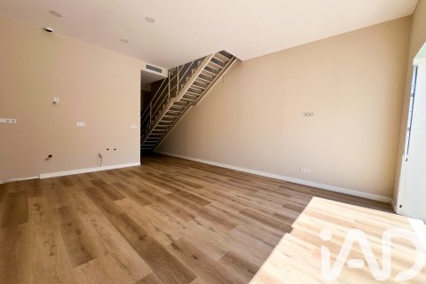 3 bedrooms duplex for sale in Sabadell, Barcelona, Catalonia, Spain № 7329 - photo 27