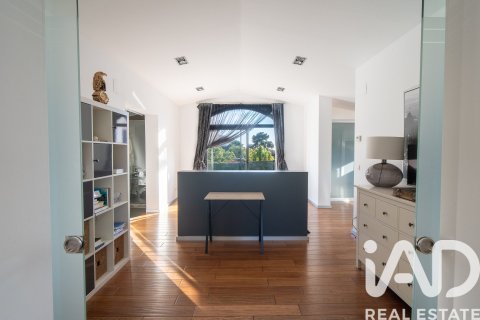 Сasa de 6 dormitorios en venta en Sant Vicenc De Montalt, Barcelona, Cataluña, Spain № 7334 - foto 13