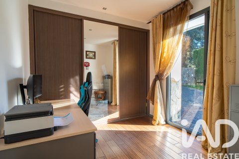 Сasa de 6 dormitorios en venta en Sant Vicenc De Montalt, Barcelona, Cataluña, Spain № 7334 - foto 18