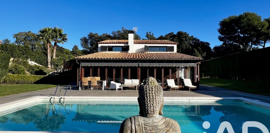 Сasa de 6 dormitorios en venta en Sant Vicenc De Montalt, Barcelona, Cataluña, Spain № 7334
