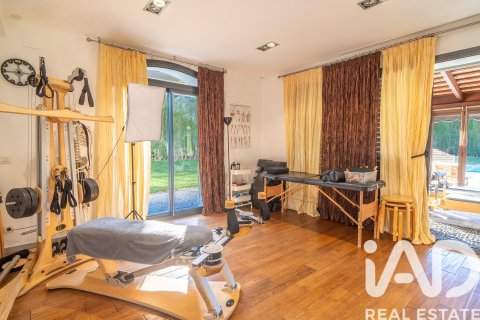 Сasa de 6 dormitorios en venta en Sant Vicenc De Montalt, Barcelona, Cataluña, Spain № 7334 - foto 15