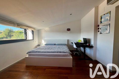 Сasa de 6 dormitorios en venta en Sant Vicenc De Montalt, Barcelona, Cataluña, Spain № 7334 - foto 20