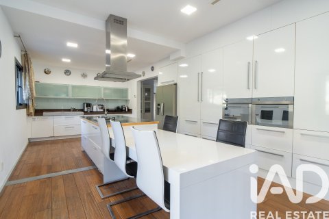 Сasa de 6 dormitorios en venta en Sant Vicenc De Montalt, Barcelona, Cataluña, Spain № 7334 - foto 23