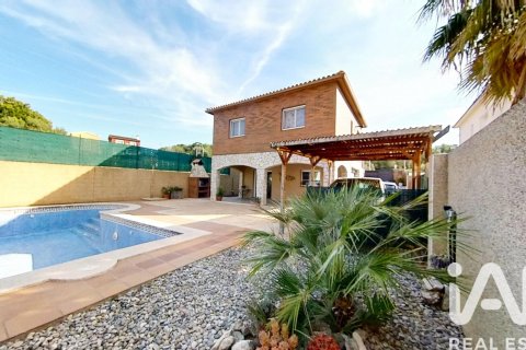 4 bedrooms house for sale in El Vendrell, Tarragona, Catalonia, Spain № 7333