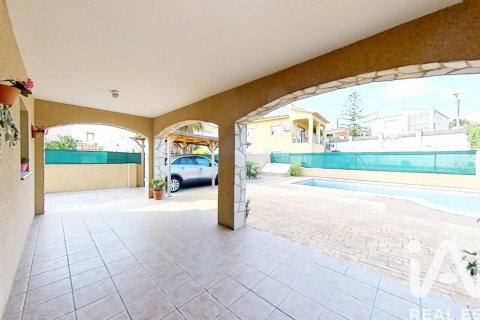 4 bedrooms house for sale in El Vendrell, Tarragona, Catalonia, Spain № 7333 - photo 29