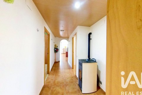 4 bedrooms house for sale in El Vendrell, Tarragona, Catalonia, Spain № 7333 - photo 24