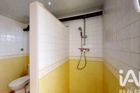 4 bedrooms house for sale in El Vendrell, Tarragona, Catalonia, Spain № 7333 - photo 13