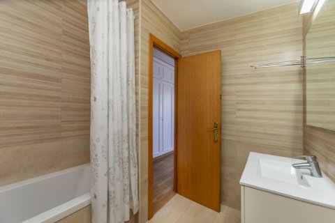 Купить квартиру в Сан-Андреу-де-Льяванерес, Испания с 7 комнат, № 1590 - фото 29