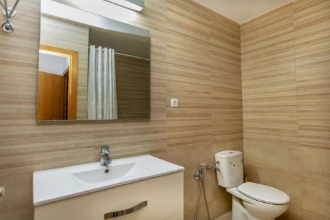 Купить квартиру в Сан-Андреу-де-Льяванерес, Испания с 7 комнат, № 1590 - фото 28