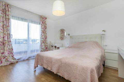 Купить квартиру в Сан-Андреу-де-Льяванерес, Испания с 7 комнат, № 1590 - фото 26