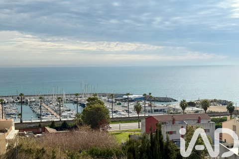 2 bedrooms penthouse for sale in Sant Andreu de Llavaneres, Barcelona, Catalonia, Spain № 4671