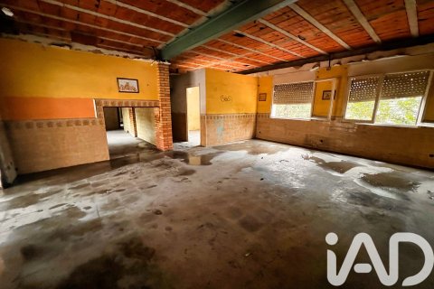 Купить коммерческую недвижимость в Сан-Висенс дельс Хортс, Испания 969м², № 4666 - фото 7