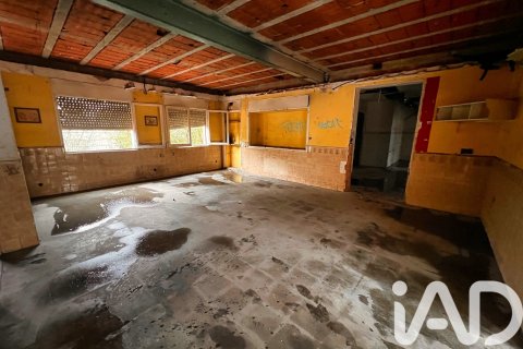 Купить коммерческую недвижимость в Сан-Висенс дельс Хортс, Испания 969м², № 4666 - фото 13