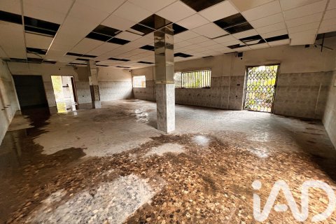Купить коммерческую недвижимость в Сан-Висенс дельс Хортс, Испания 969м², № 4666 - фото 10