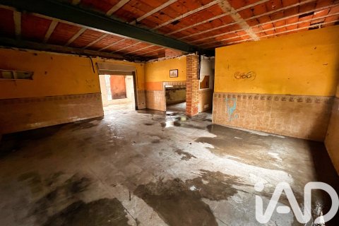 Купить коммерческую недвижимость в Сан-Висенс дельс Хортс, Испания 969м², № 4666 - фото 6
