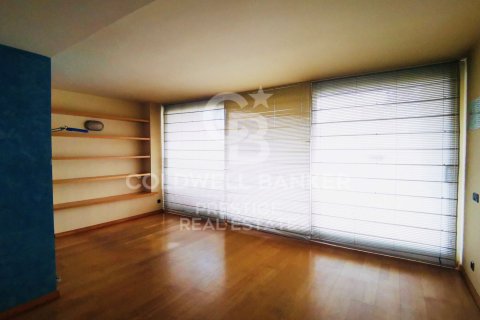 564 sq.m. commercial property for sale in Barcelona, Catalonia, Spain № 5533 - photo 5