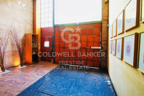 564 sq.m. commercial property for sale in Barcelona, Catalonia, Spain № 5533 - photo 17