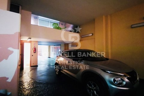 564 sq.m. commercial property for sale in Barcelona, Catalonia, Spain № 5533 - photo 16