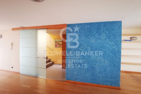 564 sq.m. commercial property for sale in Barcelona, Catalonia, Spain № 5533 - photo 3