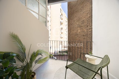 2 bedrooms apartment for sale in Barcelona, Catalonia, Spain № 5537 - photo 24