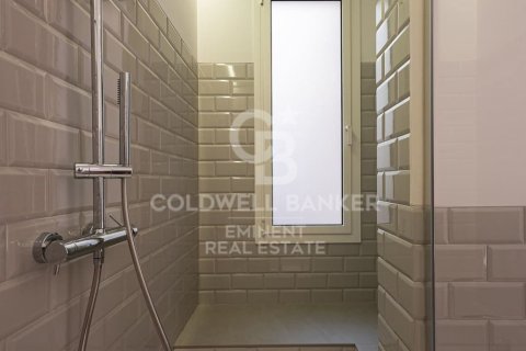 2 bedrooms apartment for sale in Barcelona, Catalonia, Spain № 5537 - photo 19