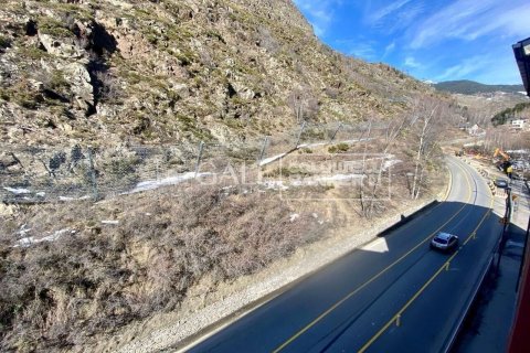 2 bedrooms penthouse for sale in Principado De Andorra (Ninguna Poblacion Tiene C.P.), Lleida, Catalonia, Spain № 5289 - photo 29