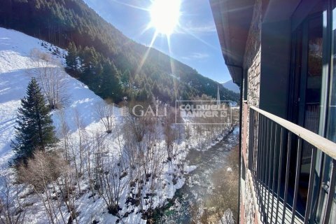 2 bedrooms penthouse for sale in Principado De Andorra (Ninguna Poblacion Tiene C.P.), Lleida, Catalonia, Spain № 5289 - photo 8