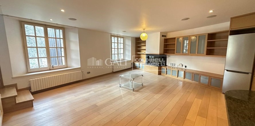 3 bedrooms house for rent in Principado De Andorra (Ninguna Poblacion Tiene C.P.), Lleida, Catalonia, Spain № 6136