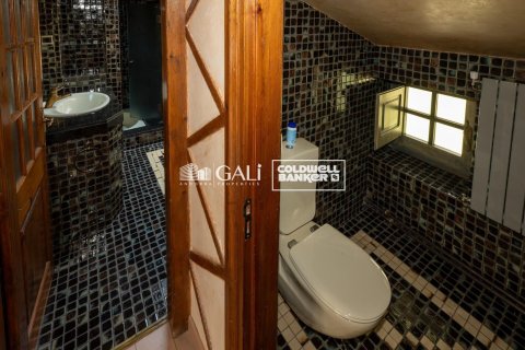 3 bedrooms house for rent in Principado De Andorra (Ninguna Poblacion Tiene C.P.), Lleida, Catalonia, Spain № 6136 - photo 17