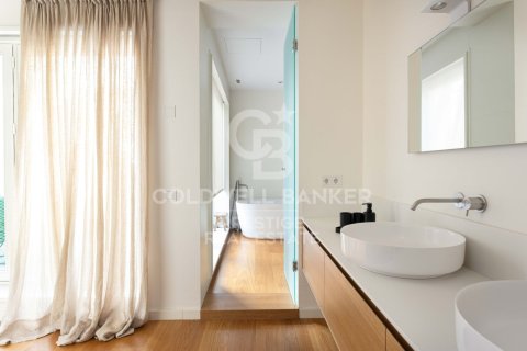 4 bedrooms penthouse for rent in Barcelona, Catalonia, Spain № 6137 - photo 20