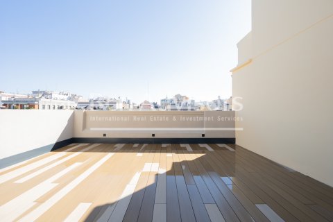 Купить пентхаус в Барселона, Испания с 2 спальни, № 2879 - фото 4